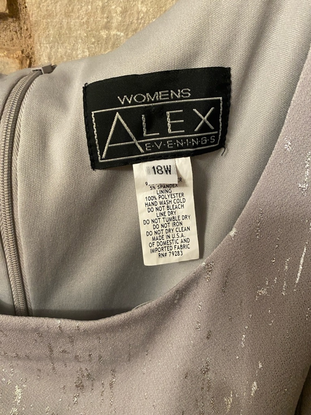Alex Evenings Silver-Accented Gray Two-Piece Evening Set Size 18 - Picture 10 of 13